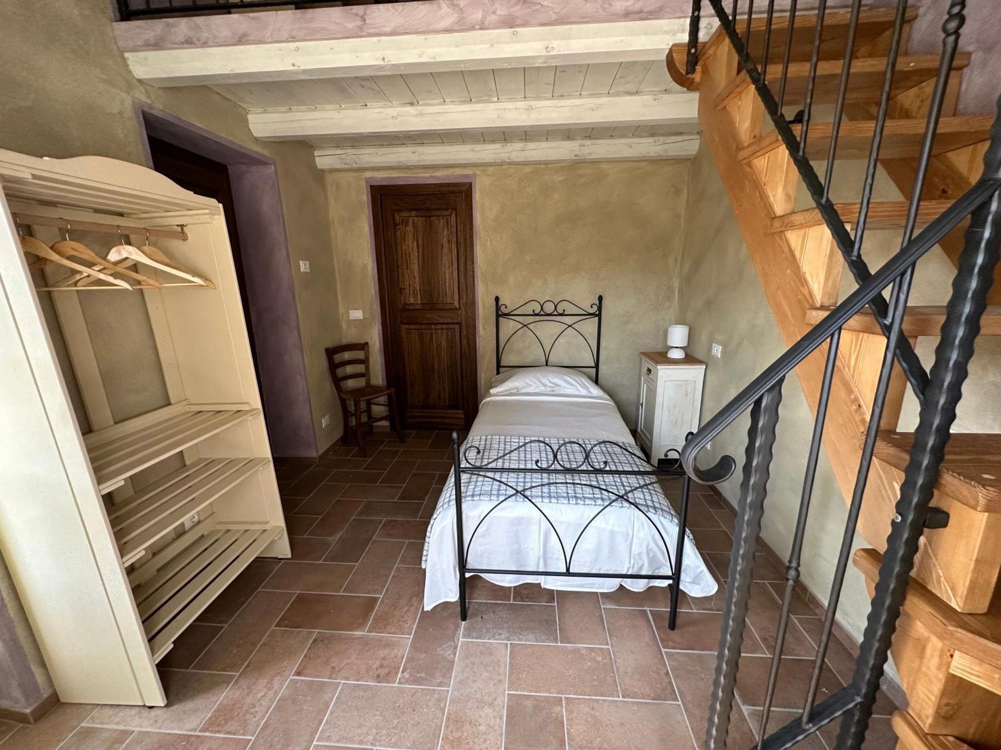 Nel Caruggio - B&B Mornese Buitenkant foto